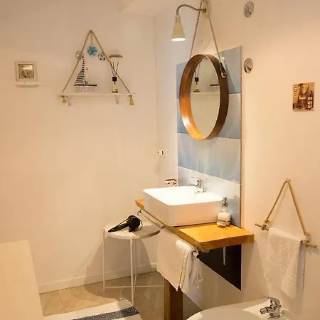 Vista D'amare Pensión