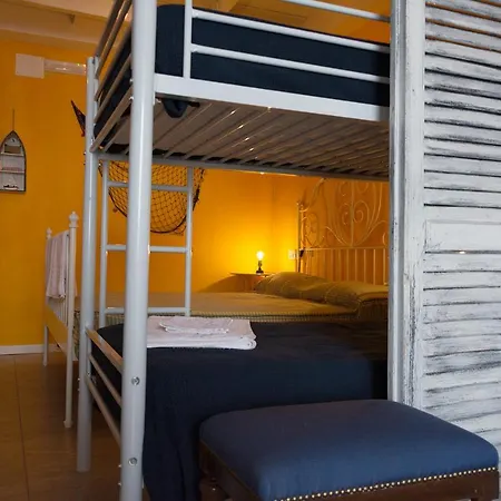 Pensión Vista D'amare