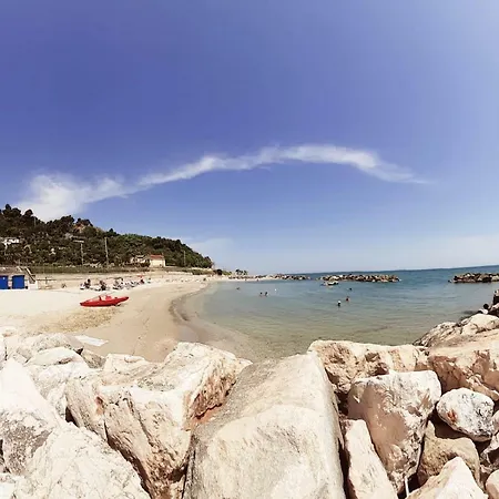 Pensión Vista D'amare Pedaso